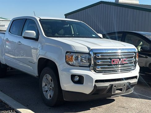 Used 2018 GMC Canyon SLE w/ SLE Convenience Package image 3