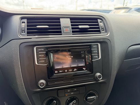 Used 2016 Volkswagen Jetta S FWD image 23