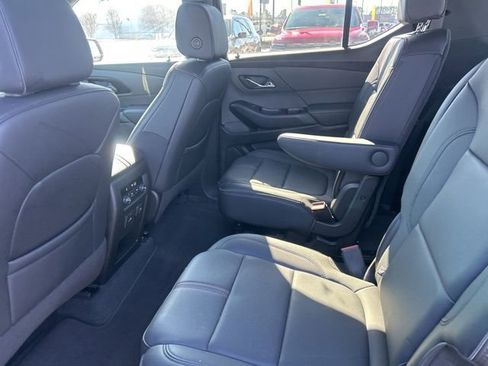 Certified 2023 Chevrolet Traverse RS image 28