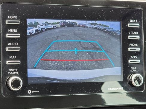 Used 2023 Toyota Camry SE FWD image 5