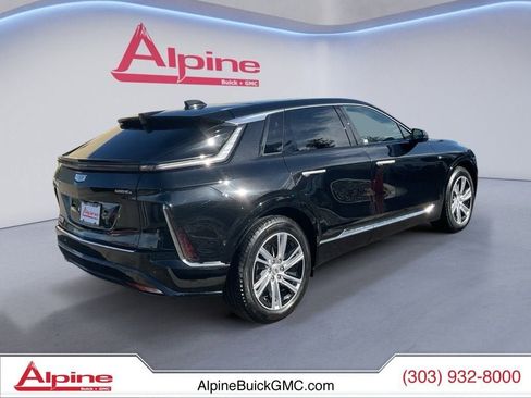 Certified 2024 Cadillac Lyriq Tech w/ Driver Assist Package AWD/4WD image 5