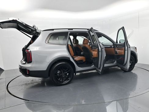 Certified 2023 Kia Telluride SX Prestige X-Line AWD/4WD image 61