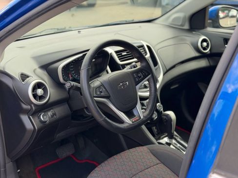 Used 2019 Chevrolet Sonic LT FWD image 24