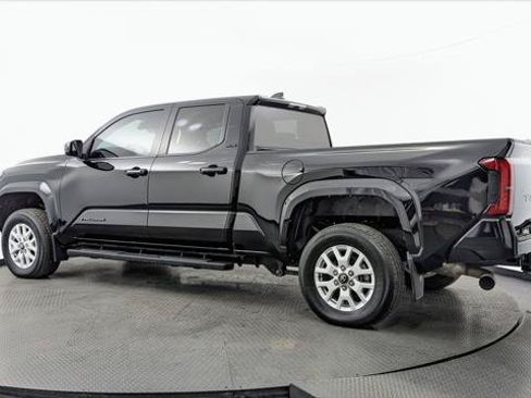 Used 2024 Toyota Tacoma SR5 RWD image 6