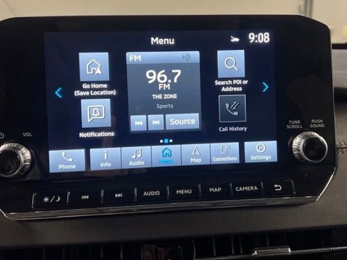 Used 2024 Mitsubishi Outlander SE AWD/4WD image 8