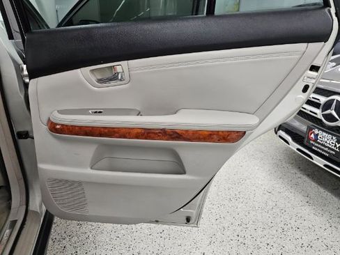 Used 2005 Lexus RX 330 AWD image 25