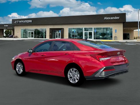 New 2026 Hyundai Elantra Blue 4D Sedan image 3
