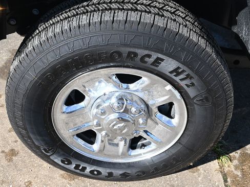 New 2026 RAM 2500 Tradesman w/ Chrome Appearance Group image 6