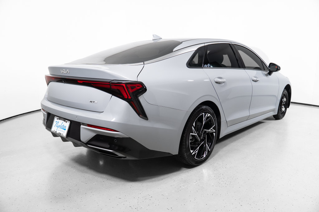Used 2025 Kia K5 GT-Line AWD/4WD image 8