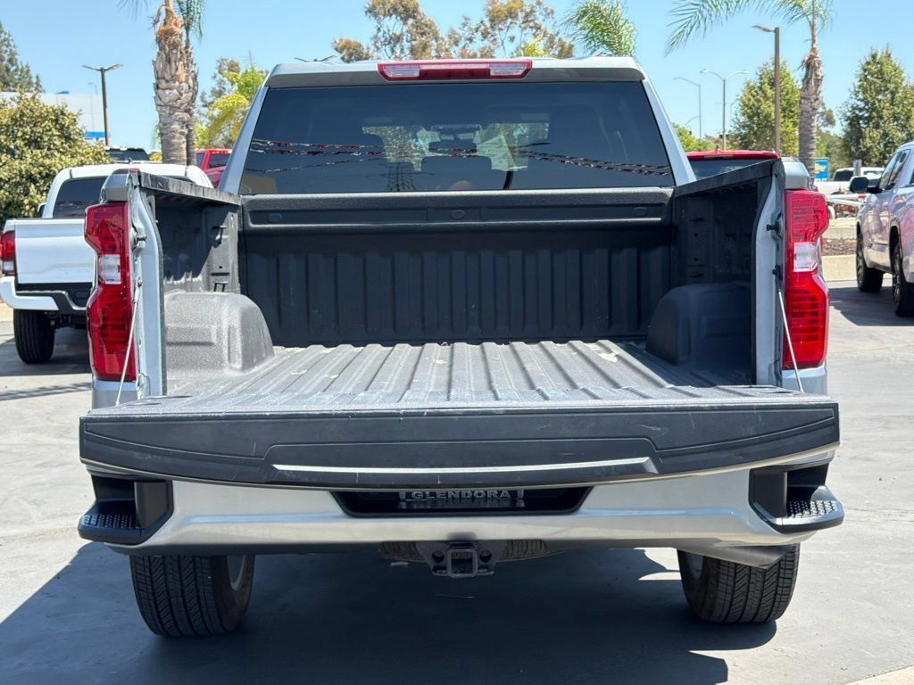 Used 2026 Chevrolet Silverado 1500 Custom AWD/4WD image 17