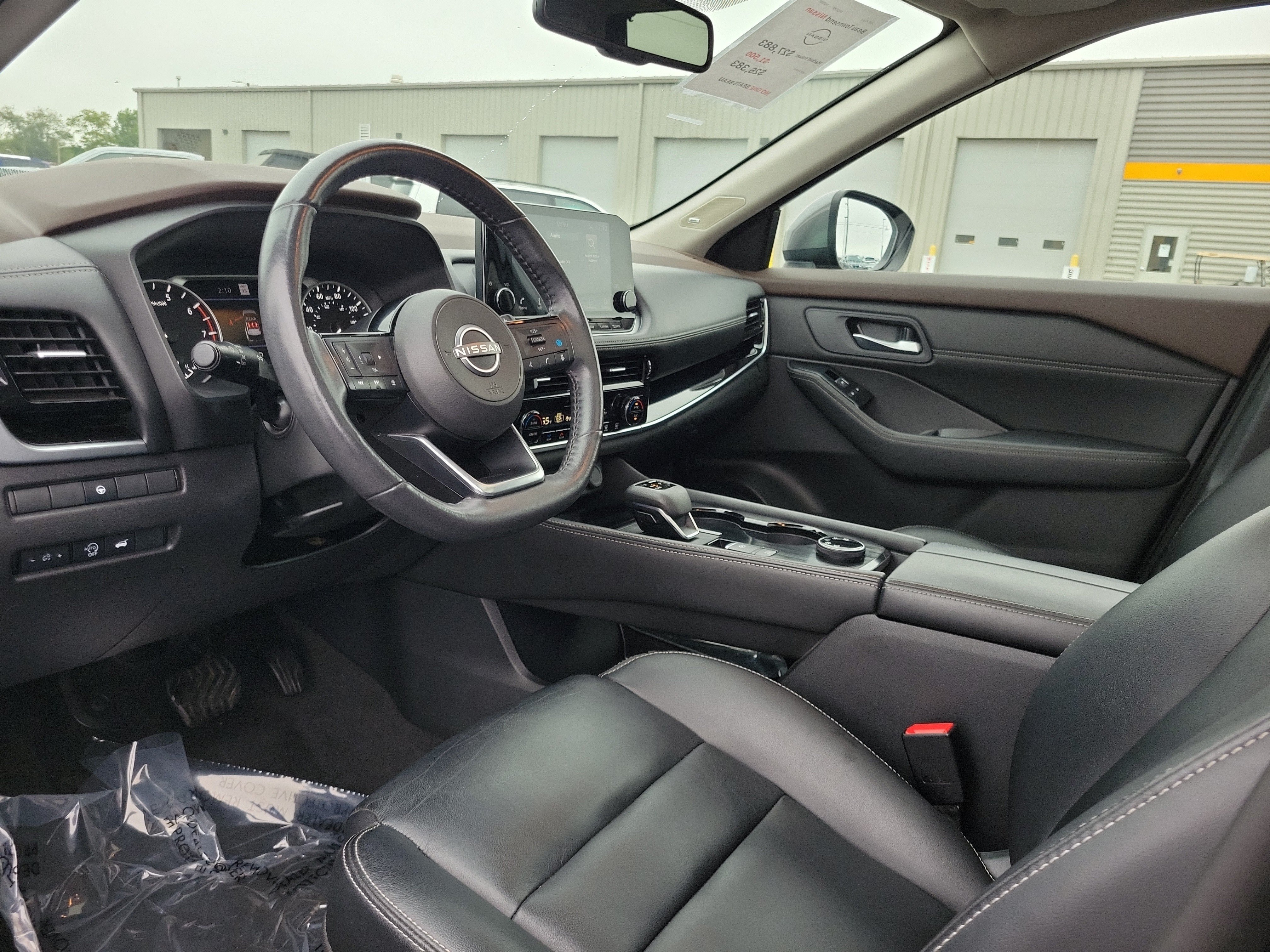 Used 2023 Nissan Rogue SL w/ SL Premium Package AWD/4WD image 19
