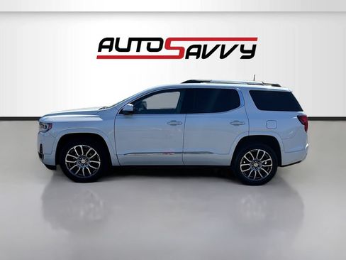 Used 2023 GMC Acadia Denali w/ Denali Technology Package FWD image 4
