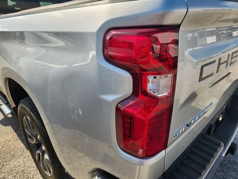 Used 2020 Chevrolet Silverado 1500 LT w/ Texas Edition RWD image 8