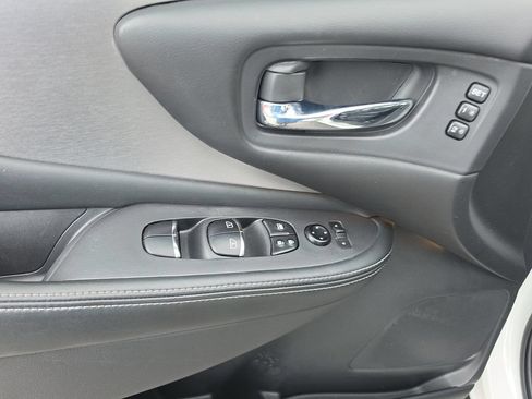 Used 2021 Nissan Murano SL w/ SL Moonroof Package FWD image 19
