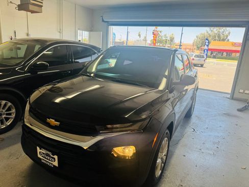 Used 2022 Chevrolet TrailBlazer LS FWD image 12