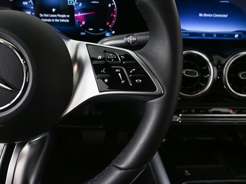 Certified 2026 Mercedes-Benz GLA 250 image 12