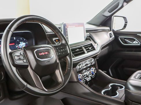 Used 2023 GMC Yukon XL AT4 w/ AT4 Premium Plus Package image 27