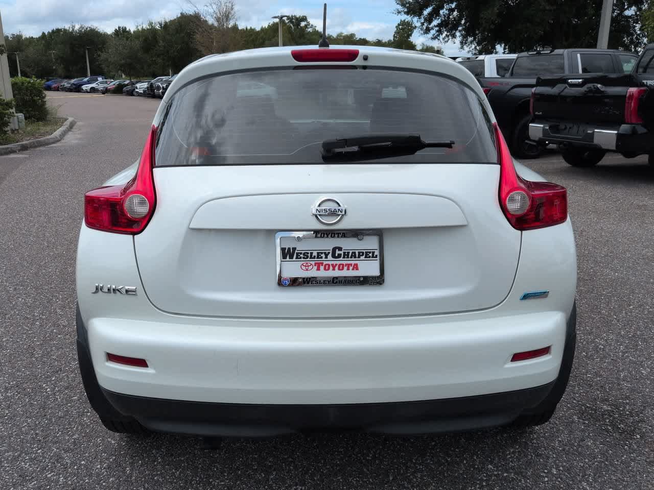 Used 2014 Nissan Juke S FWD image 5