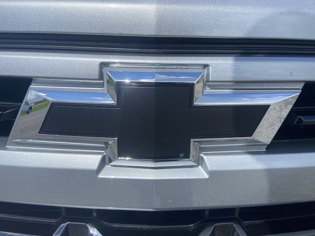 Certified 2024 Chevrolet Silverado 1500 RST w/ Z71 Off-Road Package AWD/4WD image 30