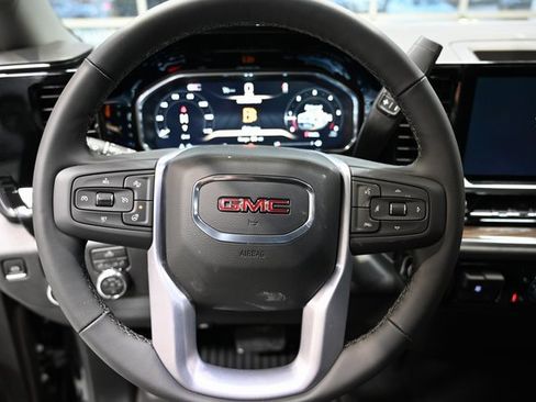 New 2026 GMC Sierra 1500 Elevation image 21