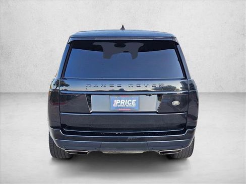 Used 2018 Land Rover Range Rover Supercharged image 7