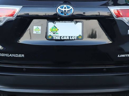 Used 2016 Toyota Highlander Limited Platinum AWD/4WD image 21