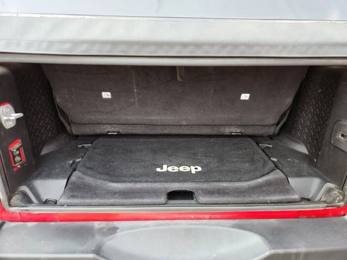 Used 2012 Jeep Wrangler Sport image 33