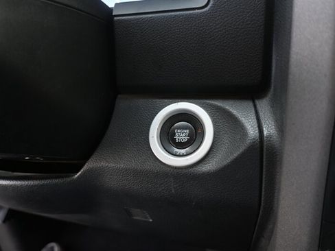 Used 2018 RAM 1500 Rebel image 33