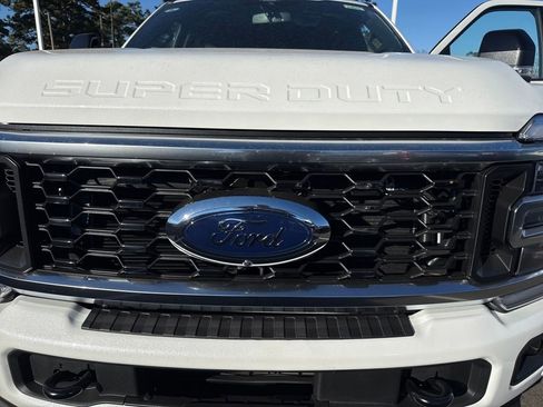 New 2026 Ford F350 Platinum image 55