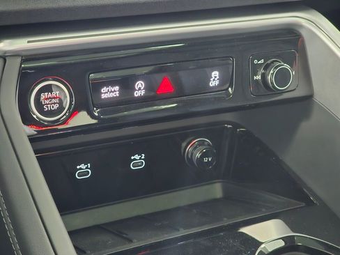 New 2025 Audi Q5 Premium Plus image 26