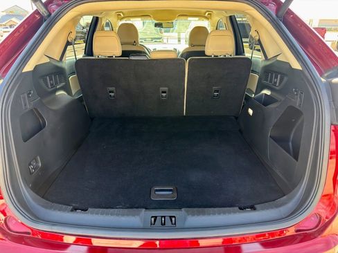 Used 2019 Ford Edge SEL w/ Equipment Group 201A image 5