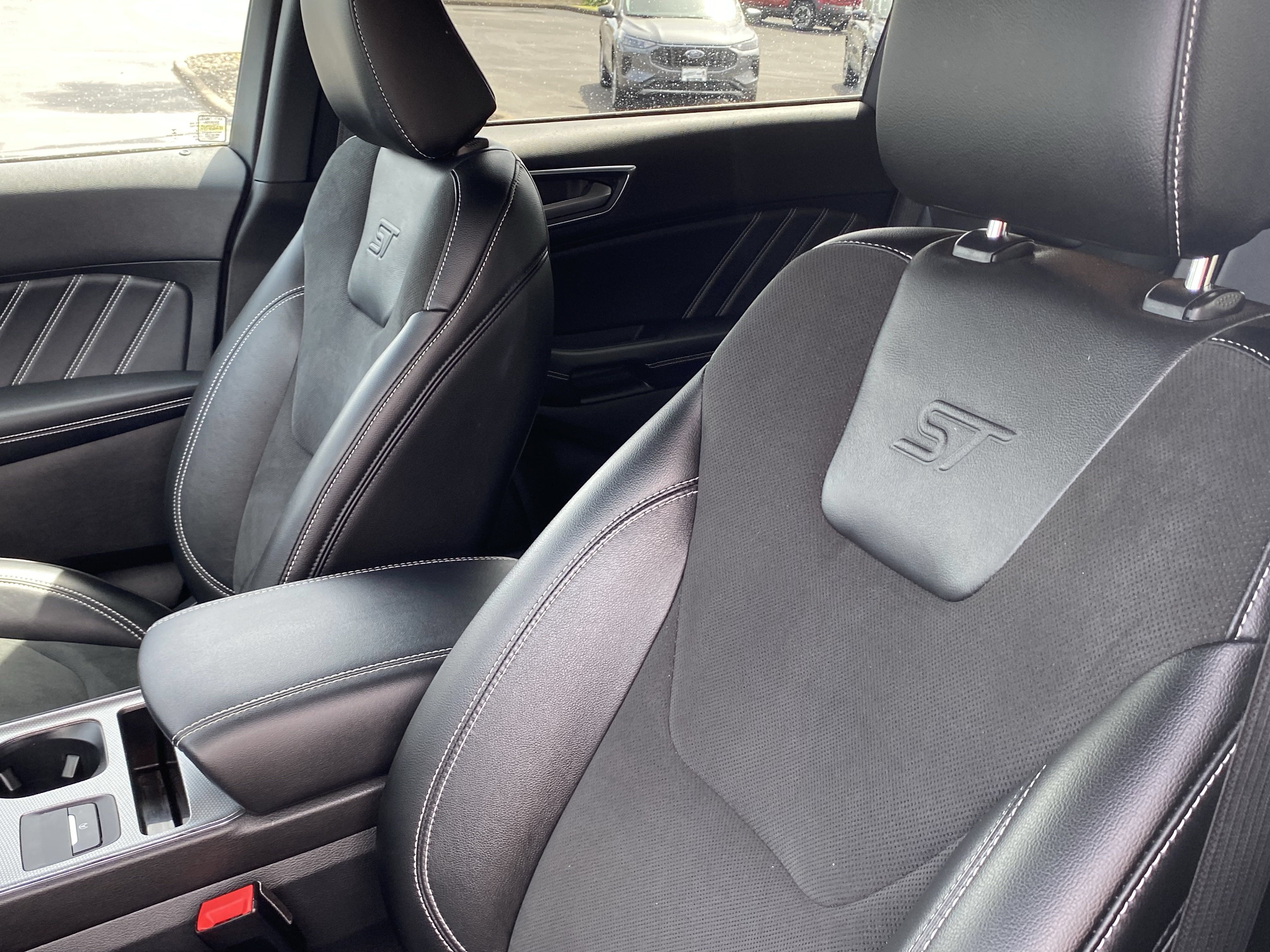 Used 2021 Ford Edge ST AWD/4WD image 19
