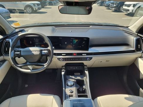 New 2026 Kia Sorento EX FWD image 11