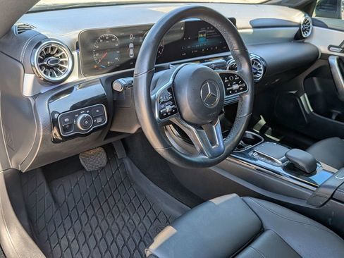 Used 2023 Mercedes-Benz CLA 250 w/ Premium Package image 35