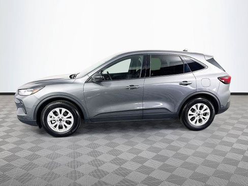 Certified 2025 Ford Escape Active FWD image 4
