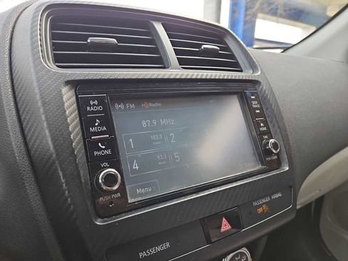 Used 2019 Mitsubishi Outlander Sport LE image 29