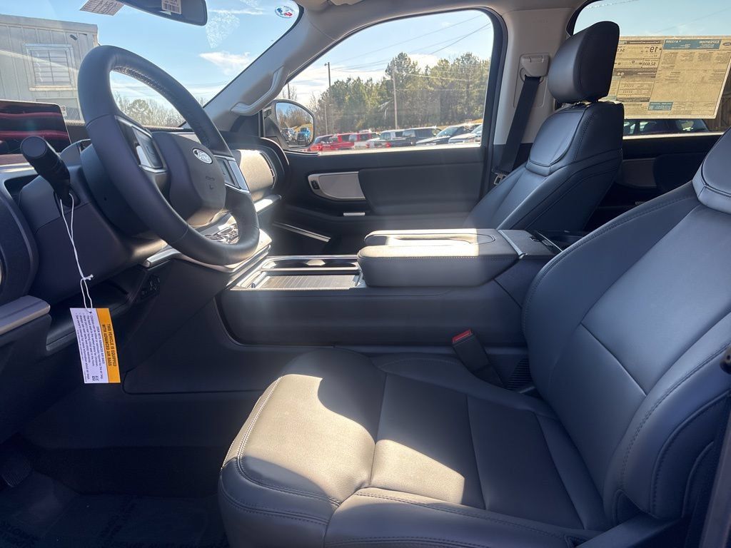 New 2026 Ford Expedition Active RWD image 22