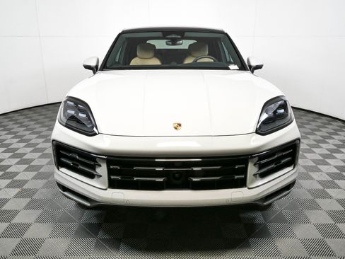 New 2026 Porsche Cayenne Coupe AWD/4WD image 37
