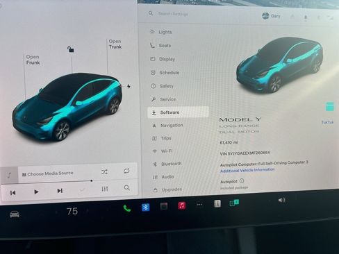 Used 2021 Tesla Model Y Long Range image 15