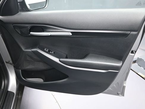 Used 2023 Kia Seltos LX image 34