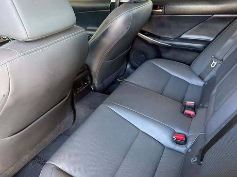 Used 2020 Lexus IS 300 w/ Navigation Package RWD image 4