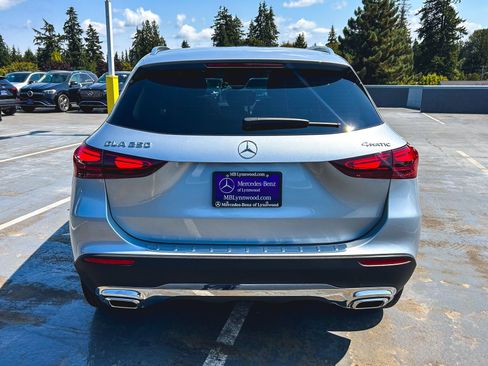 Used 2026 Mercedes-Benz GLA 250 4MATIC image 7