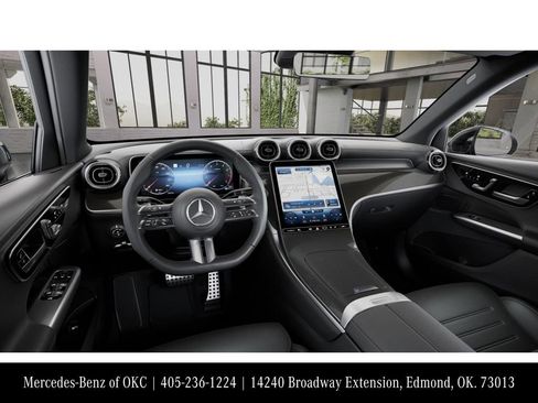 Used 2026 Mercedes-Benz GLC 300 4MATIC image 3