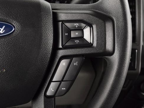 Used 2022 Ford F250 XL w/ Power Equipment Group image 16