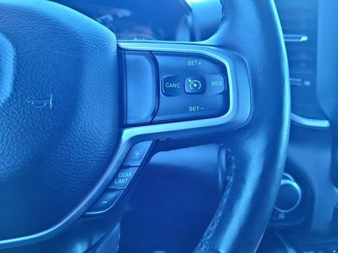 Used 2019 RAM 1500 Big Horn AWD/4WD image 23