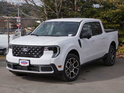 New 2026 Ford Maverick Lariat w/ 4K Tow Package image 2