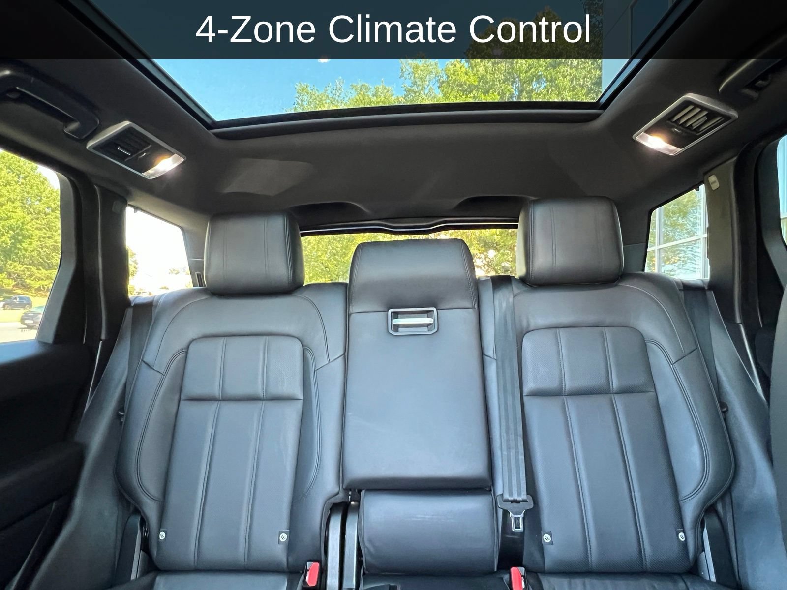 Used 2020 Land Rover Range Rover Sport HSE AWD/4WD image 4