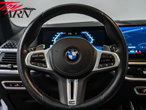 Used 2024 BMW X7 M60i w/ Executive Package image 32