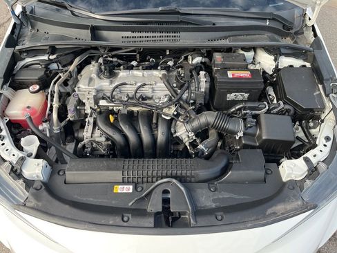 Used 2020 Toyota Corolla LE image 9
