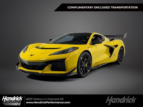 Used 2025 Chevrolet Corvette ZR1 w/ ZR1 Carbon Fiber Aero Package RWD image 1